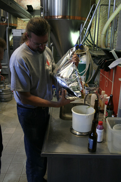 http://www.humle.se/punbb/images/upload/Eric-Wallace-041.jpg