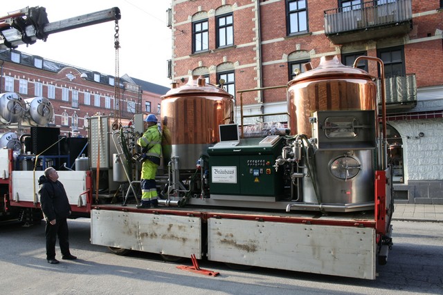 http://www.humle.se/punbb/images/upload/ma-brygghus-inlyft%20014.jpg